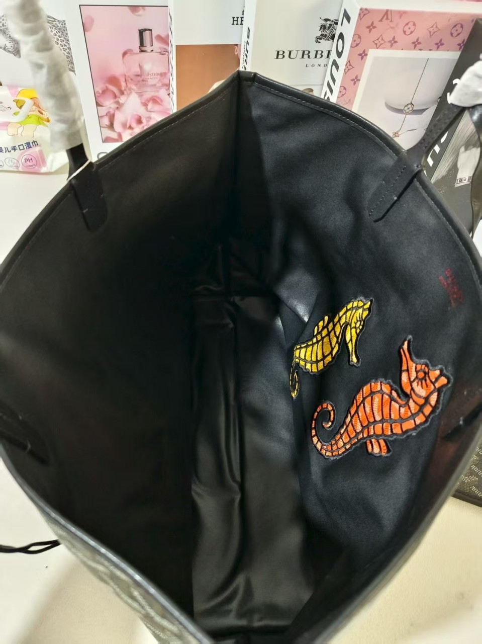 f390da821271f9c5e8efb1195530c2d2_1757501183_0549.jpeg