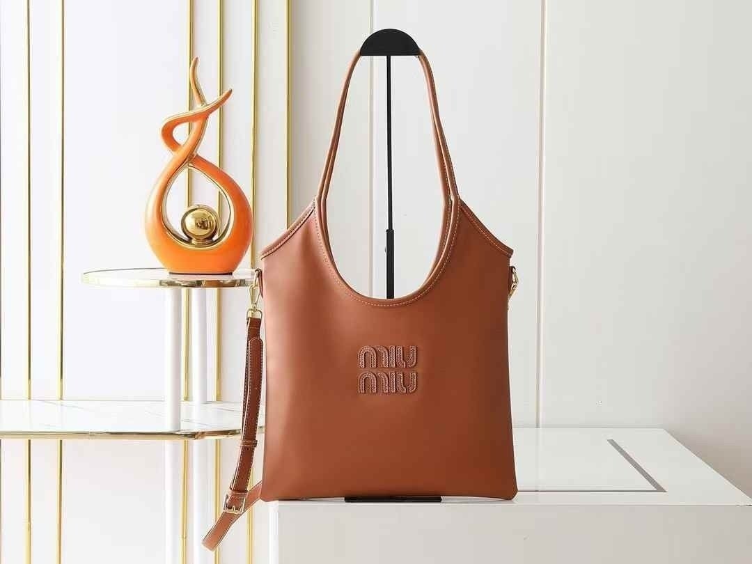 bedfbd6055a60fe586ff1fedfb3f67f0_1761200341_7526.jpeg