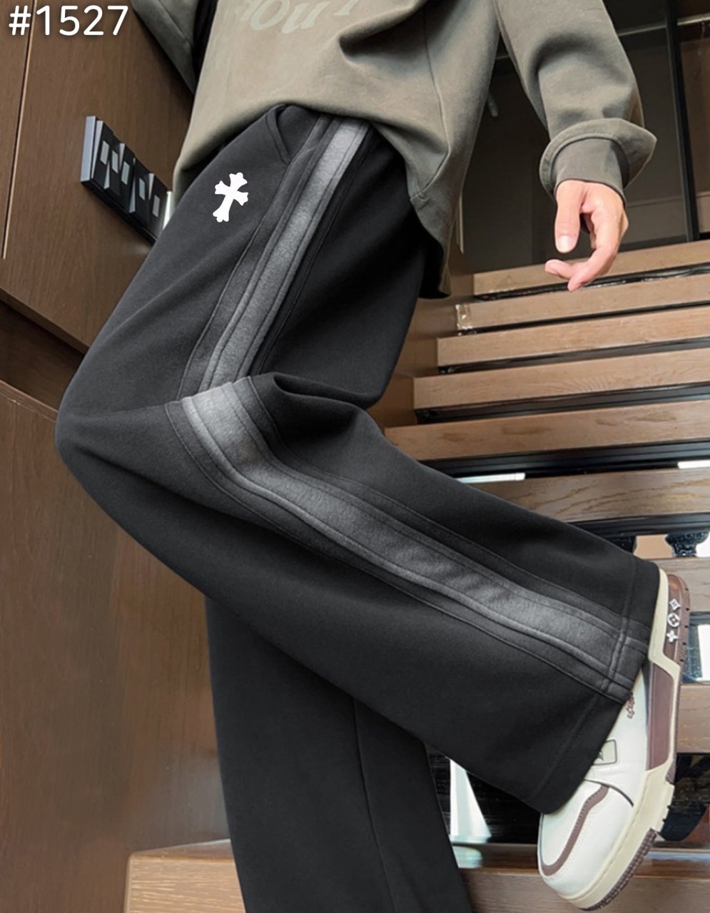 9c73110c7d41e3940dae47274b43dd2a_1764137783_1509.jpeg
