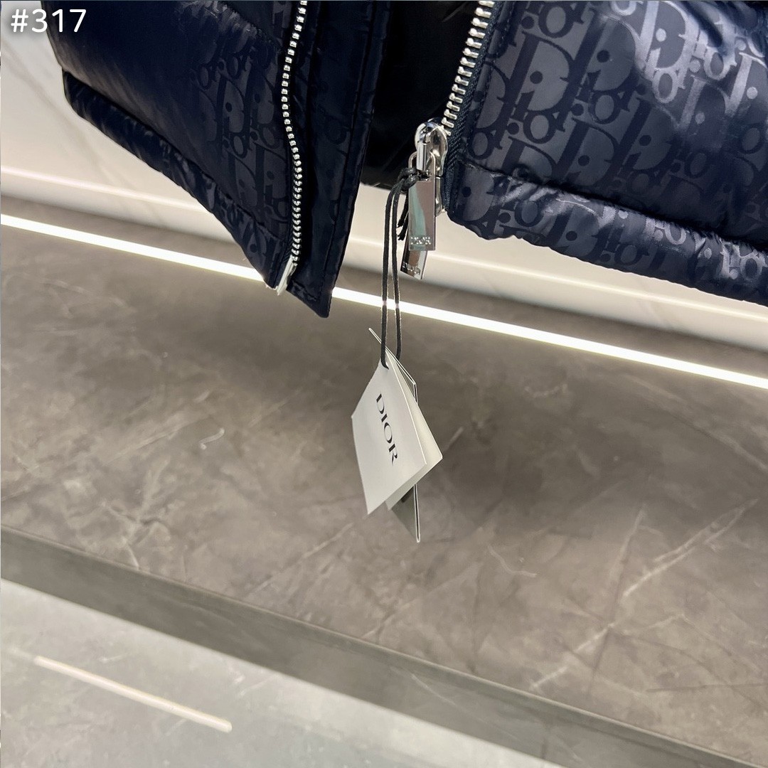 b04364d57ddf2040b04314ab36468ce9_1764224500_0174.jpeg