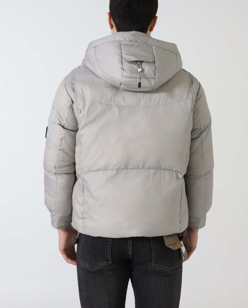 0536eee3063a78f4d7b0611823fed164_1767078214_0604.jpeg