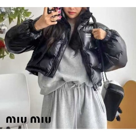 미*** 글로시 하트패딩