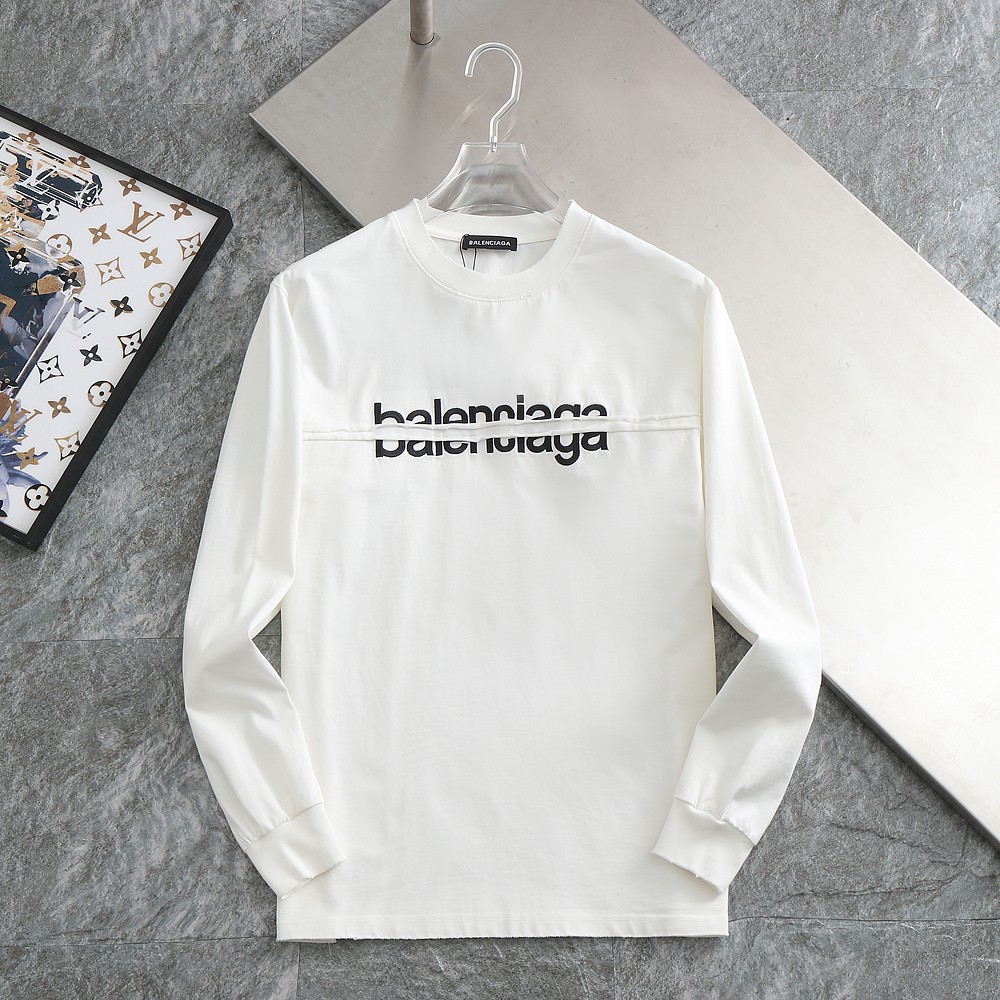 발**** 자수로고 데미지 라운드 긴팔티