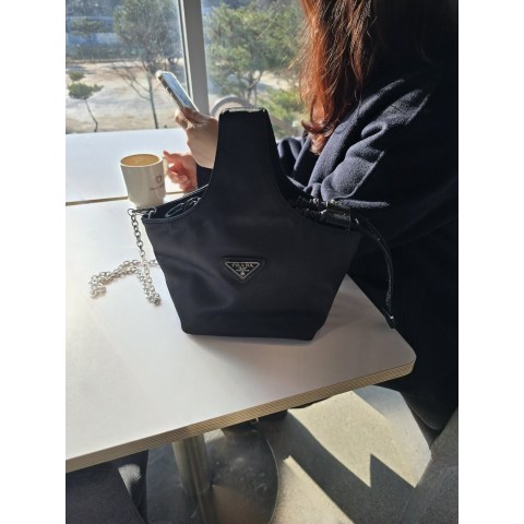 프** 미니 삼각 버킷백