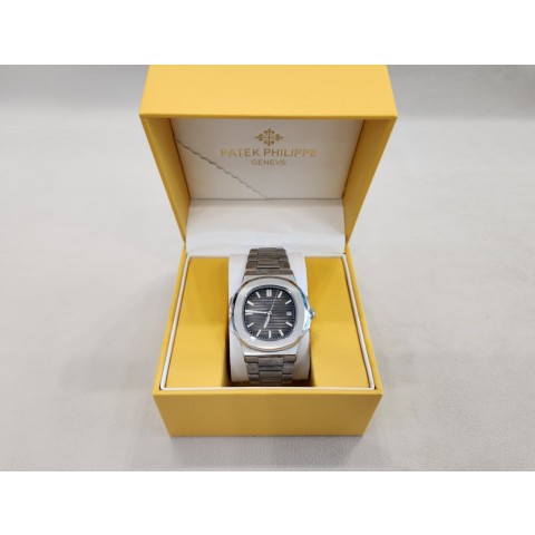 파*** 노틸러스 블랙 다이얼 40mm 시계